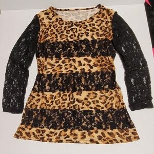 Leopard & Lace ~ Large Top